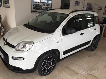 Fiat Panda 1.0 FireFly S&S Hybrid City Life X NEOP