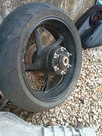 ruota posteriore Yamaha r1 