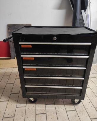 Carrello porta attrezzi 