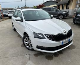 Skoda Octavia 1.6 TDI CR 115 CV DSG Wagon Executiv