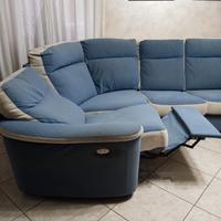 Divano angolare con relax e letto