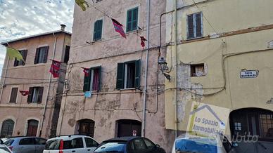 Appartamento di 85 m² con 3 locali a Cave