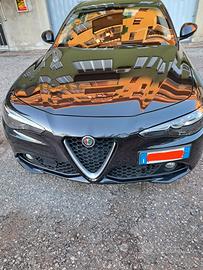 ALFA ROMEO Giulia (2016) - 2016