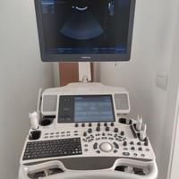 Ecografo Carrellato Usato in Condizioni Pari al Nu
