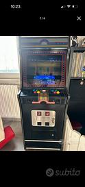 Cabinato vintage anni 80 con tubo catodico 15’
