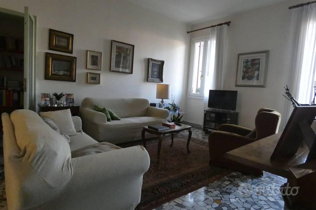 Appartamento di 250 m² con 5 locali e box auto a P - Vista 6