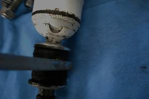 ammortizzatore di sterzo jimni anno 2015