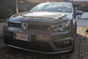 Golf TDI 2.0 R line - 150cv