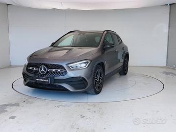 MERCEDES-BENZ GLA-H247 2020 - GLA 200 d Premium au