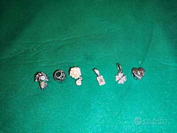 Ciondoli e charm Pandora 