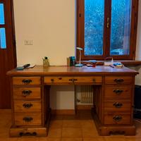 Scrivania ufficio in legno