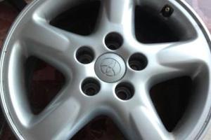 4 cerchi in lega toyota rav4