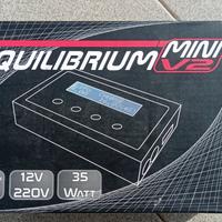 AEQUILIBRIUM MINI V2 caricatore RC