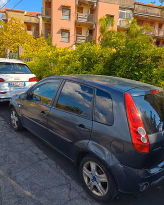 Ford Fiesta 200 euro