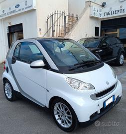 Smart ForTwo 1.0 benzina 52 kW MHD coupé passion
