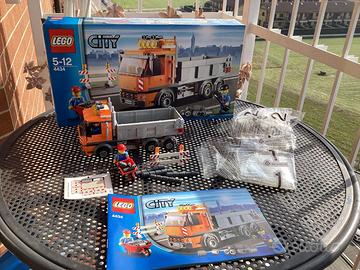 LEGO CITY 4434 CAMION RIBALTABILE SOLO MONTATO
