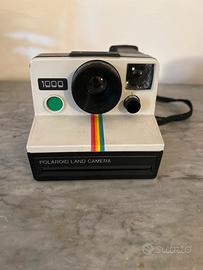 Macchina fotografica polaroid