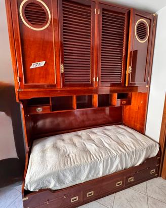 Armadio ponte e letto stile vecchia Marina