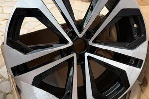 N4 cerchi in lega Audi originale da 21”