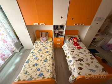 Camera da letto conpleta per bambini