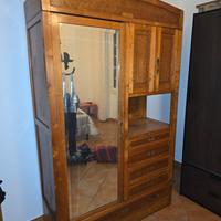 Armadio vintage Art Deco di Strada Abramo