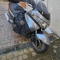 Suzuki burgman 200