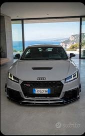 Audi TTRS 2.5 TFSI S-TRONIC 