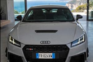 Audi TTRS 2.5 TFSI S-TRONIC 