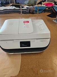 stampante HP Instant  Ink 5200 multitask