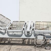 letto ortopedico da degenza con ruote