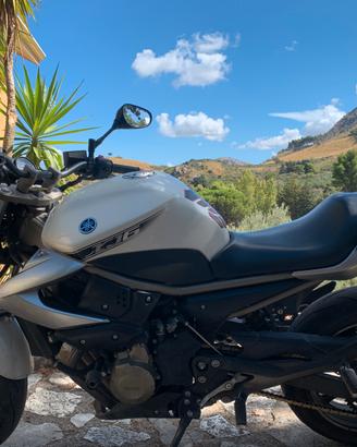 Yamaha XJ6 – 2009 – 37.000 km