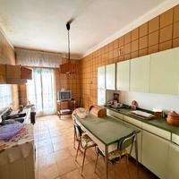 Appartamento 125 mq con box-zona centro