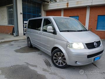 Volkswagen T5 Multivan