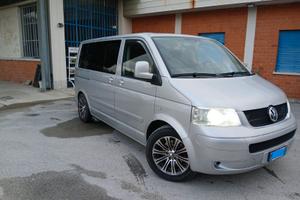 Volkswagen T5 Multivan