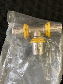 N.5 Raccordi a pressare per gas Idraulica