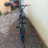 bmx nera