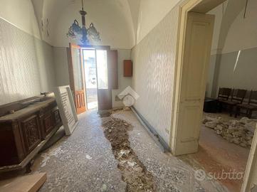 CASA DI CORTE A LIZZANELLO