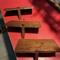 Mensoline in legno massello vecchio 