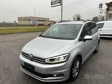 VOLKSWAGEN Touran 1.6 TDI 115 CV DSG-XENO LEED-C