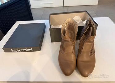 Scarpe NeroGiardini donna in pelle traforata 40