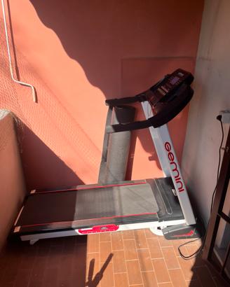 Tapis roulant 16km/h