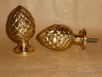 Coppia pigne ottone d.42mm x letto ringhiera tenda