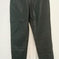 pantaloni eco pelle verde bottiglia di zara 