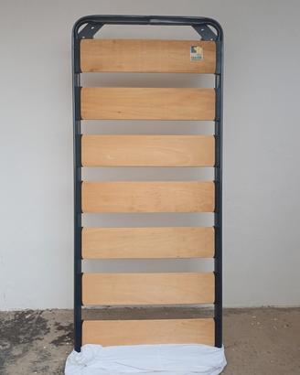 Rete singola con  toghe in legno 