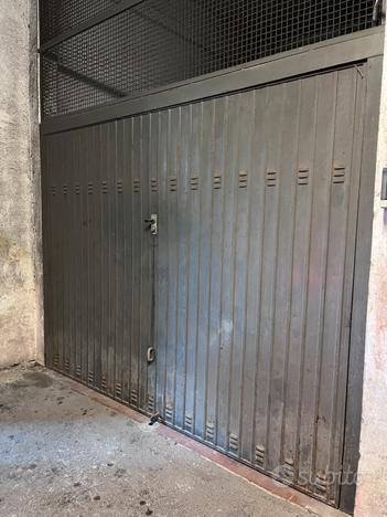 Garage (soppalcato) Recco