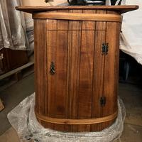 Botte portabottiglie e porta tv