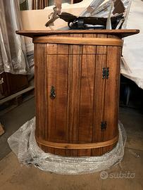 Botte portabottiglie e porta tv