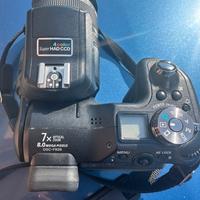 Sony cyber shot 7x 8 mega pixel dsc f828