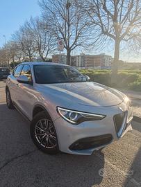 Alfa Romeo Stelvio 2.2 Turbodiesel 160 CV AT8 -PER