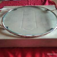 Vassoio tondo telaio in acciaio inox con manici